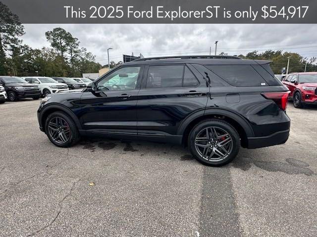 new 2025 Ford Explorer car, priced at $54,917