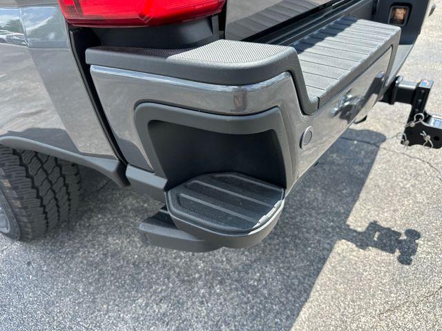 new 2025 Ford F-350 car, priced at $73,685