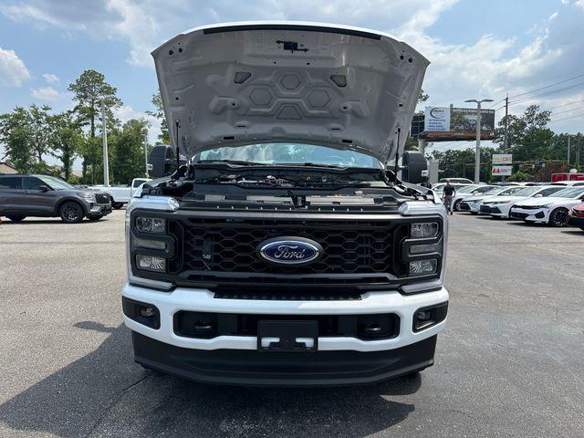 new 2025 Ford F-250 car, priced at $71,840