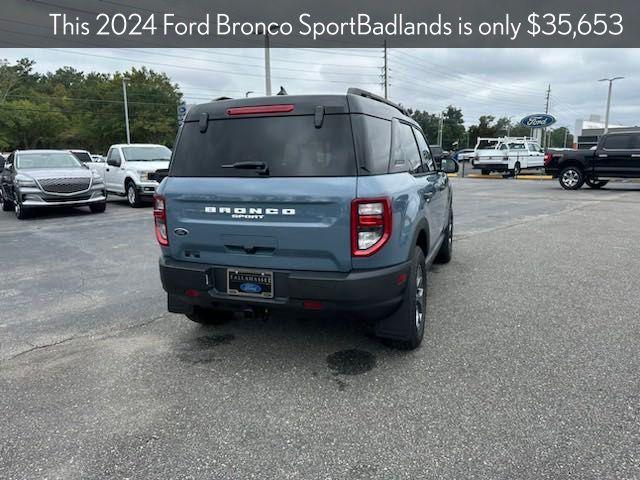 new 2024 Ford Bronco Sport car, priced at $35,653