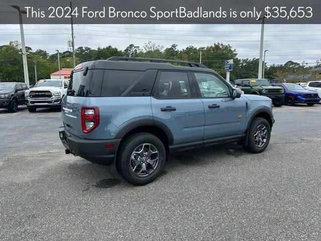 new 2024 Ford Bronco Sport car, priced at $35,653