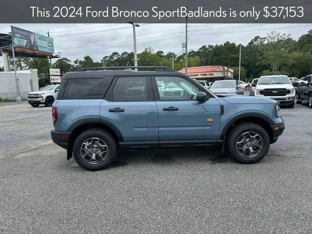 new 2024 Ford Bronco Sport car, priced at $37,153