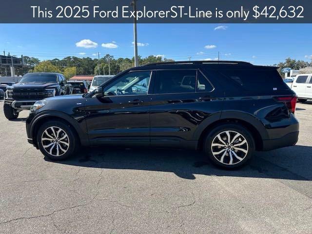 new 2025 Ford Explorer car, priced at $42,632