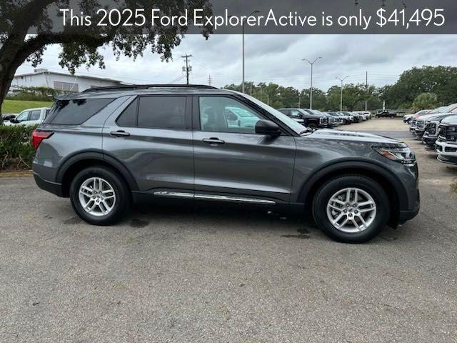 new 2025 Ford Explorer car, priced at $41,495