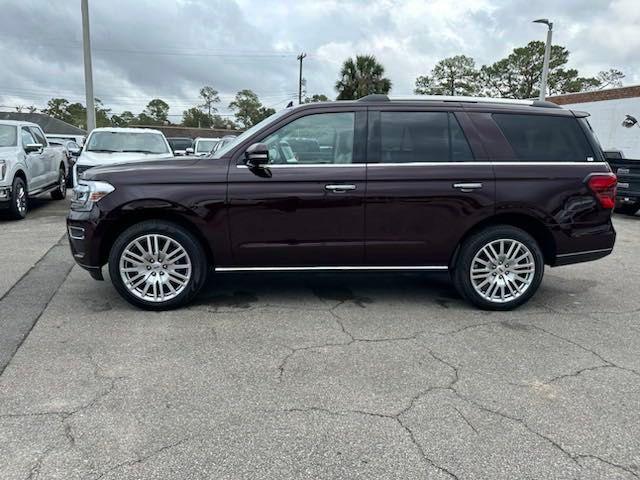 new 2024 Ford Expedition car, priced at $65,995