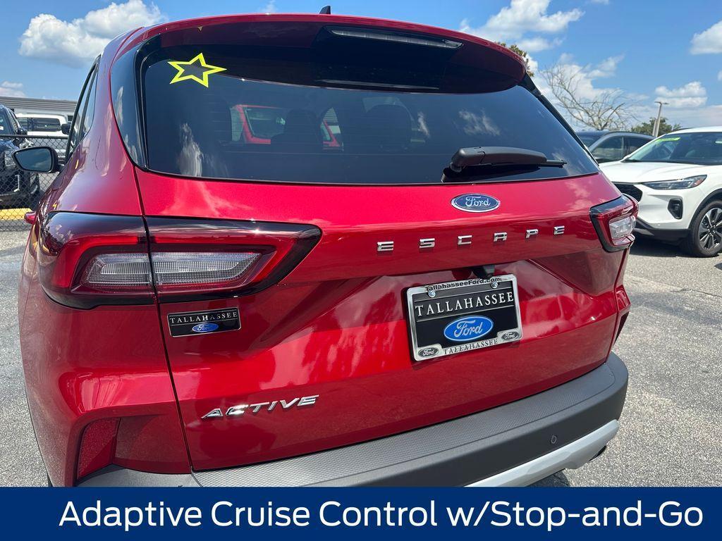 new 2025 Ford Escape car, priced at $27,704