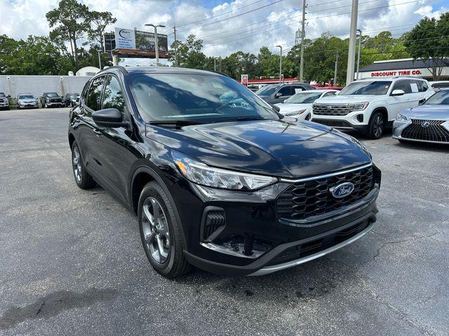 new 2025 Ford Escape car, priced at $31,267