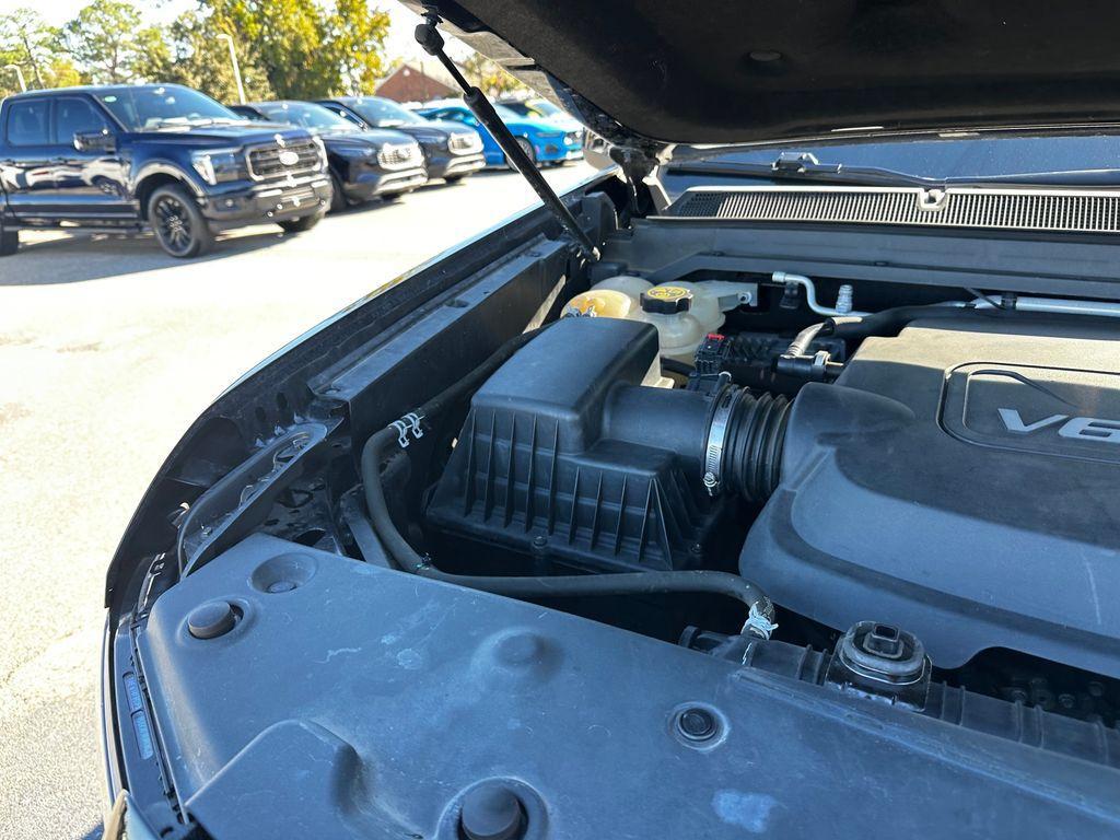 used 2015 GMC Canyon car, priced at $16,952