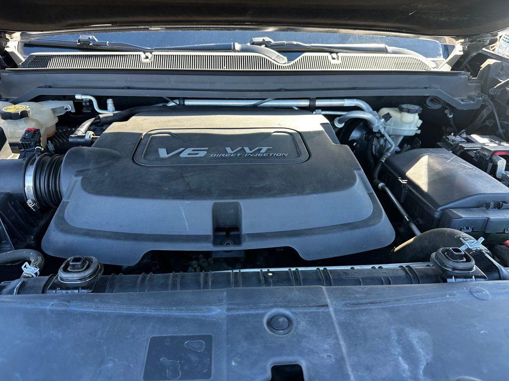 used 2015 GMC Canyon car, priced at $16,952