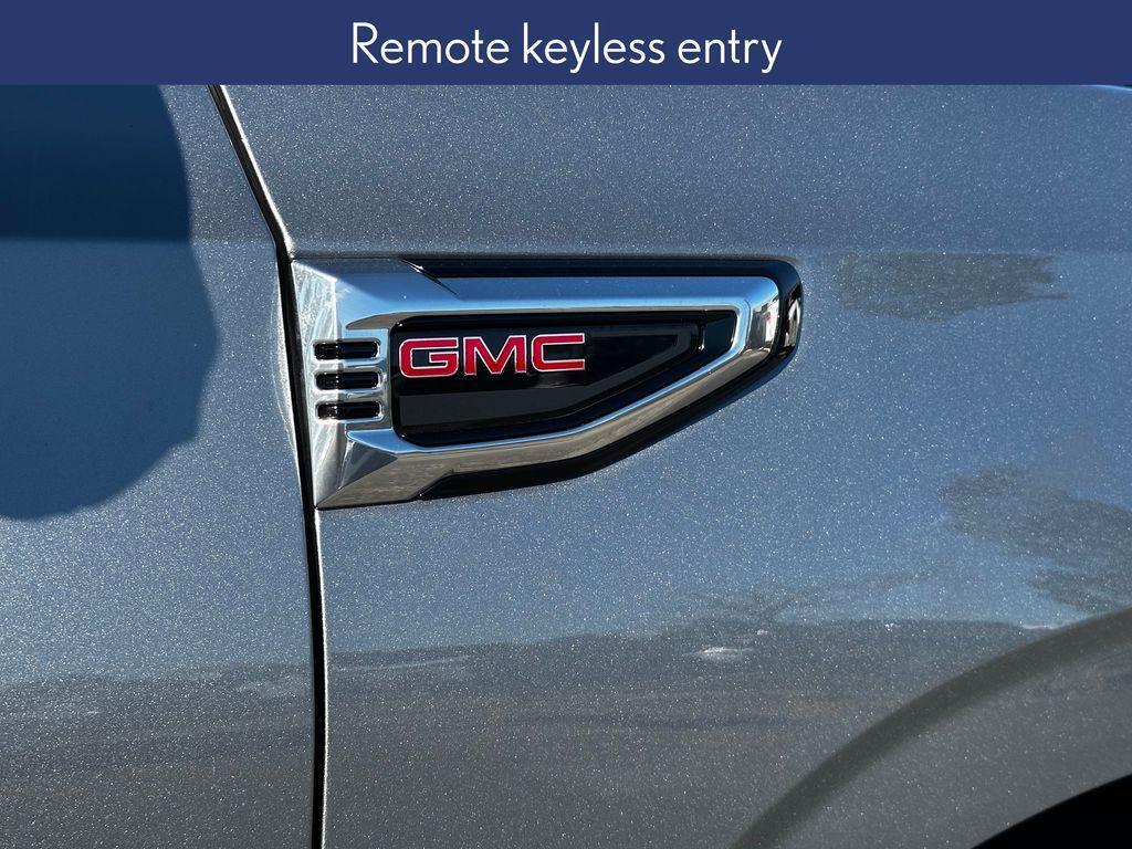 used 2025 GMC Yukon car, priced at $79,671