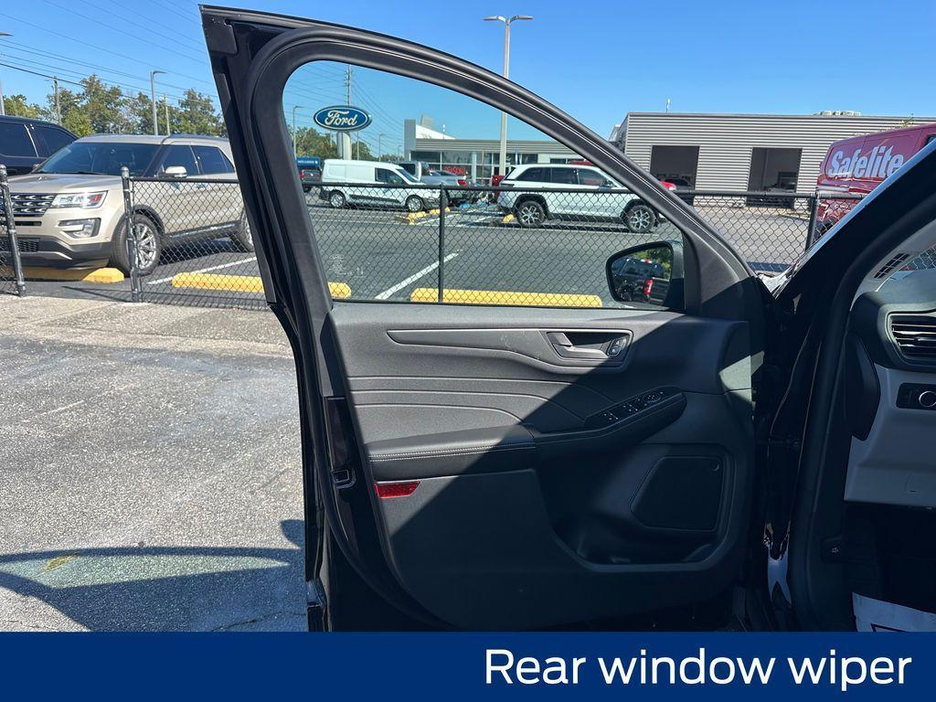 new 2025 Ford Escape car, priced at $27,488