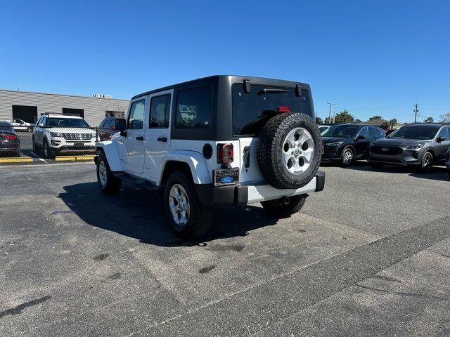 used 2015 Jeep Wrangler Unlimited car, priced at $21,832