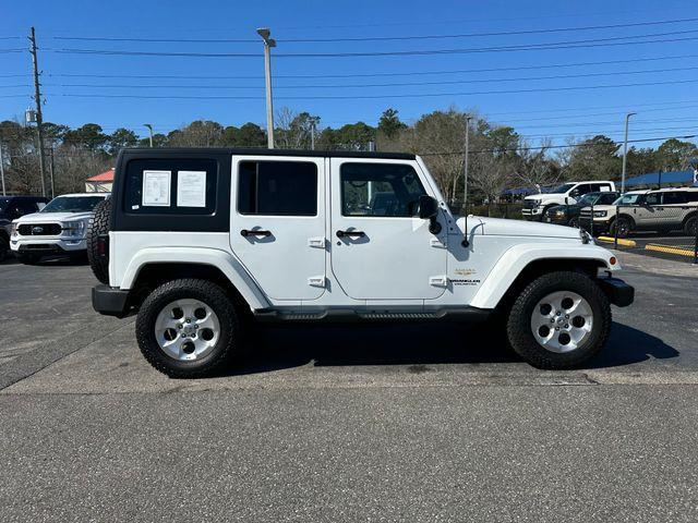 used 2015 Jeep Wrangler Unlimited car, priced at $21,832