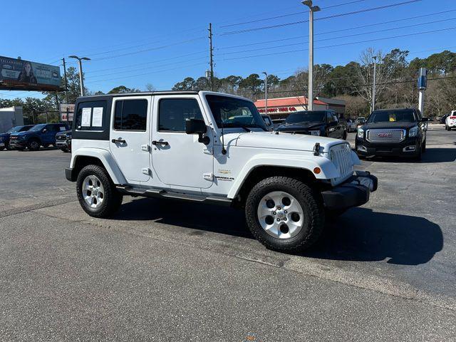 used 2015 Jeep Wrangler Unlimited car, priced at $21,832