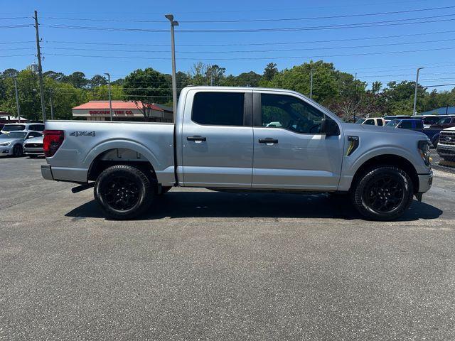 new 2025 Ford F-150 car, priced at $50,290