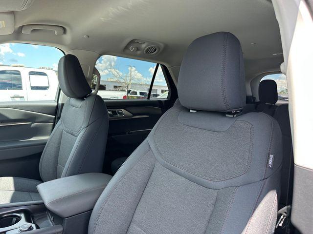 new 2025 Ford Explorer car, priced at $41,380