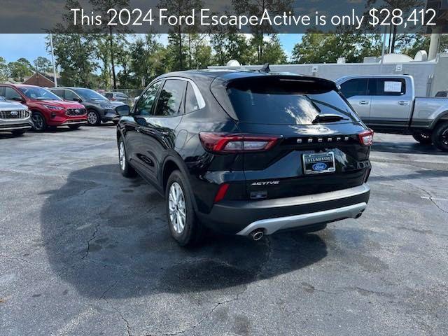 new 2024 Ford Escape car, priced at $28,412