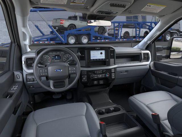 new 2025 Ford F-250 car, priced at $71,300