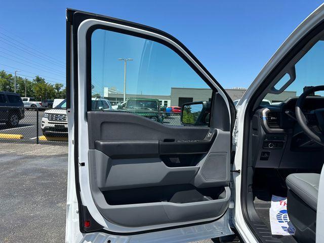 new 2025 Ford F-150 car, priced at $50,285