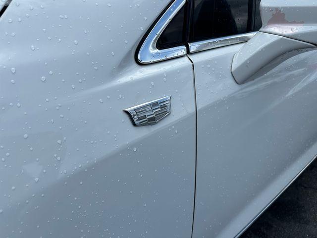 used 2019 Cadillac XT5 car, priced at $15,833