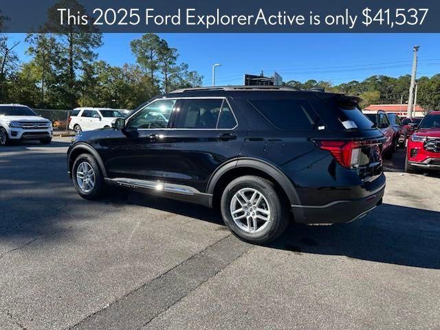 new 2025 Ford Explorer car, priced at $41,537