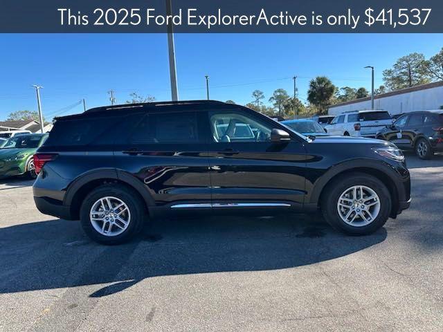 new 2025 Ford Explorer car, priced at $41,537