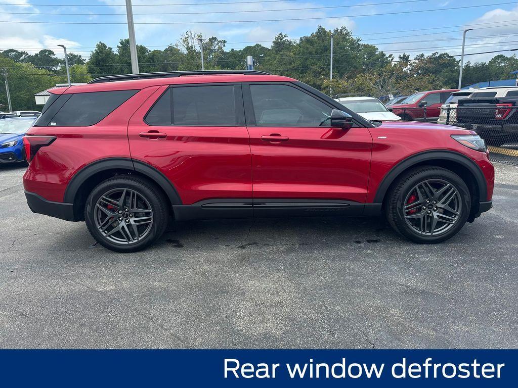 new 2025 Ford Explorer car, priced at $47,201