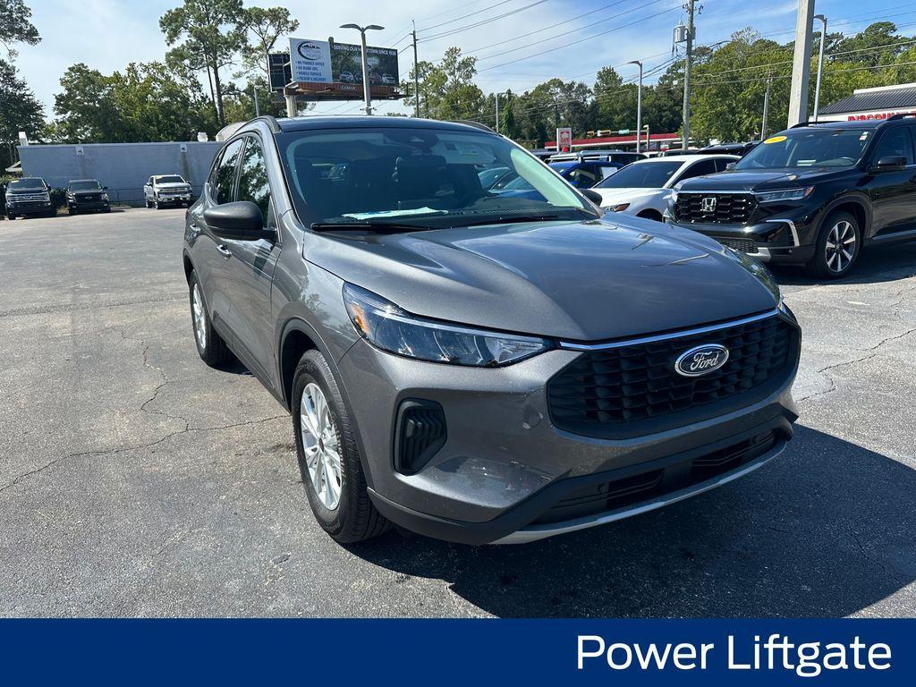 new 2025 Ford Escape car, priced at $28,394