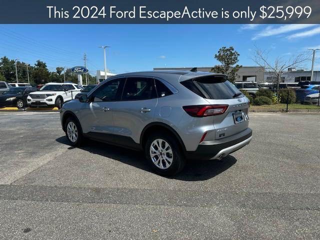 new 2024 Ford Escape car, priced at $25,999