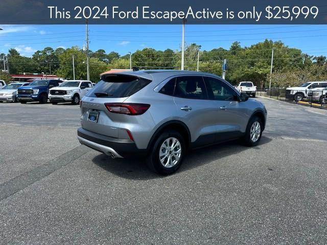 new 2024 Ford Escape car, priced at $25,999