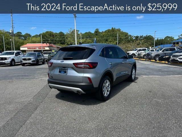 new 2024 Ford Escape car, priced at $25,999