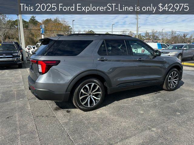 new 2025 Ford Explorer car, priced at $42,975