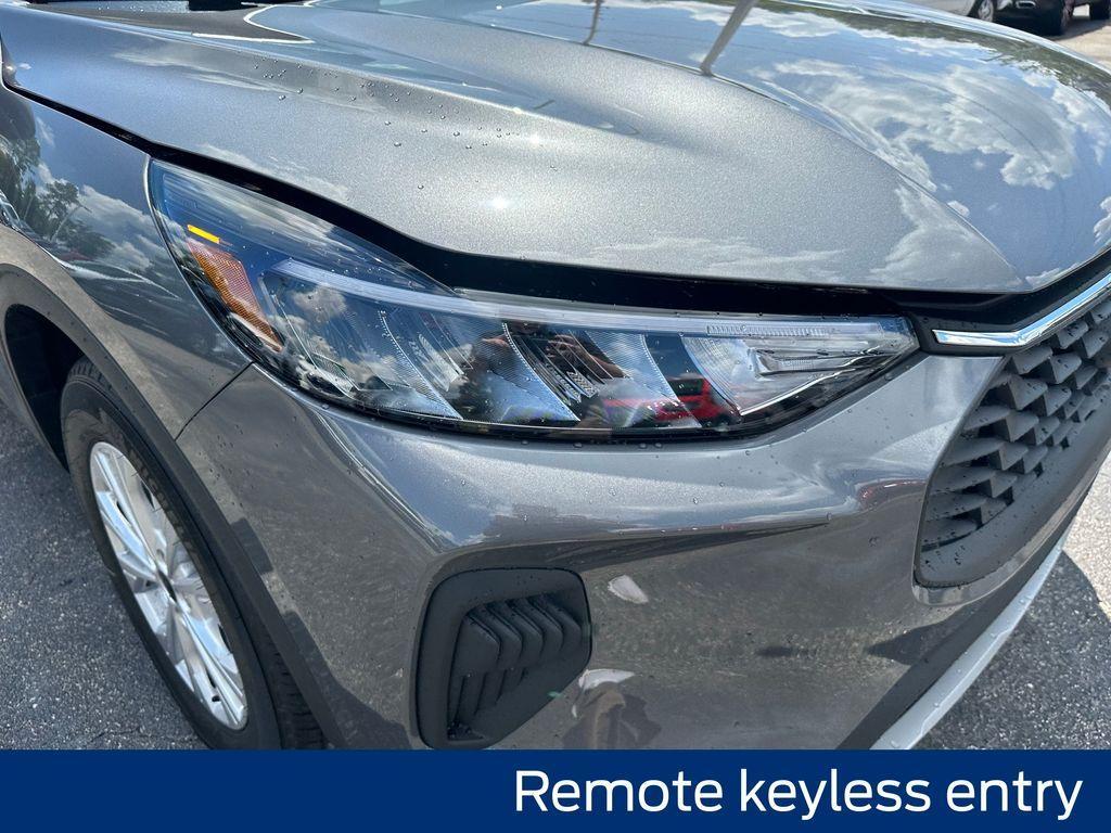 new 2025 Ford Escape car, priced at $27,476