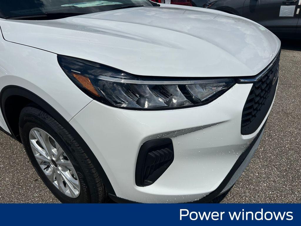 new 2025 Ford Escape car, priced at $27,708