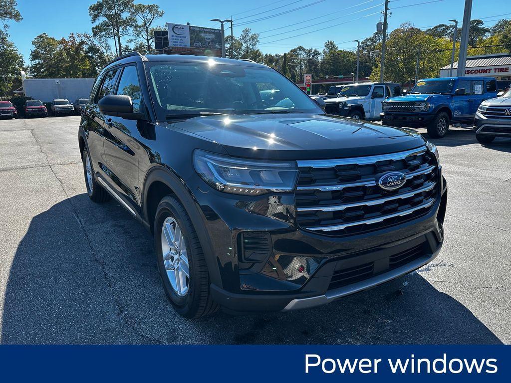new 2025 Ford Explorer car, priced at $39,995