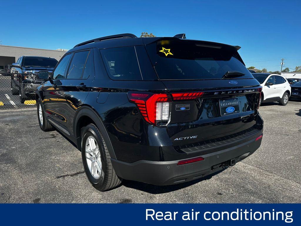 new 2025 Ford Explorer car, priced at $39,995