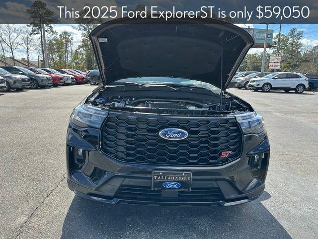 new 2025 Ford Explorer car, priced at $57,800