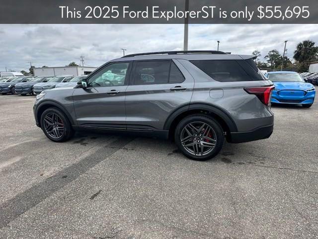 new 2025 Ford Explorer car, priced at $55,695