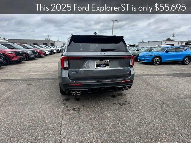 new 2025 Ford Explorer car, priced at $55,695