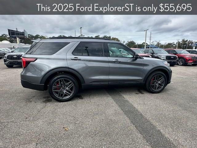 new 2025 Ford Explorer car, priced at $55,695