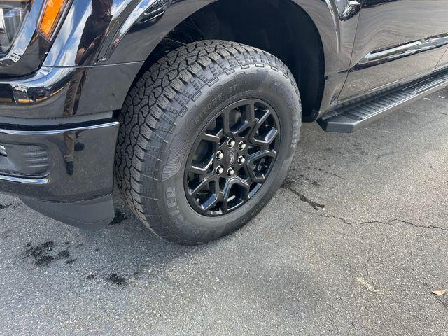 new 2025 Ford F-150 car, priced at $59,975