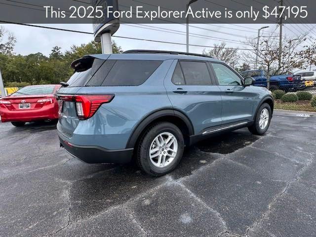 new 2025 Ford Explorer car, priced at $47,195