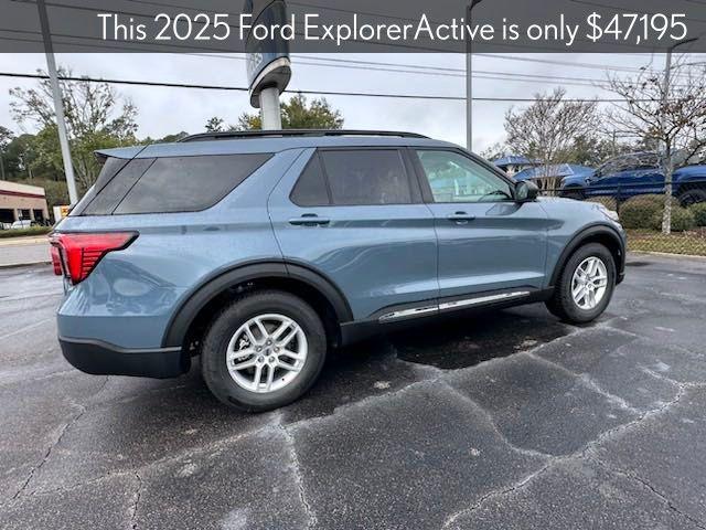 new 2025 Ford Explorer car, priced at $47,195