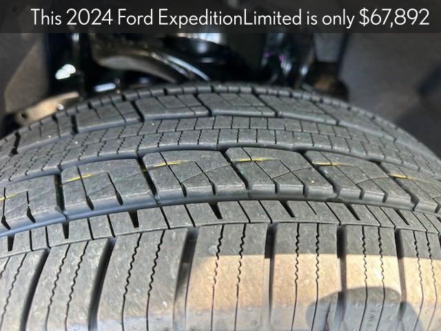 new 2024 Ford Expedition car, priced at $67,892