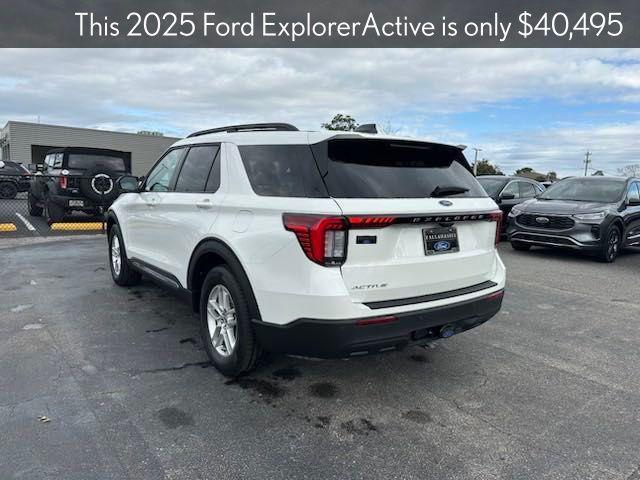 new 2025 Ford Explorer car, priced at $39,245