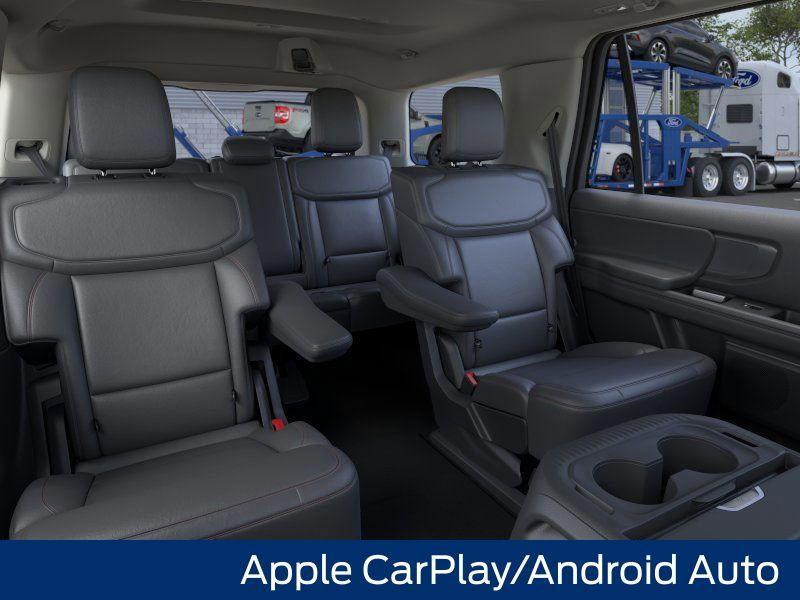 new 2025 Ford Expedition car, priced at $70,040