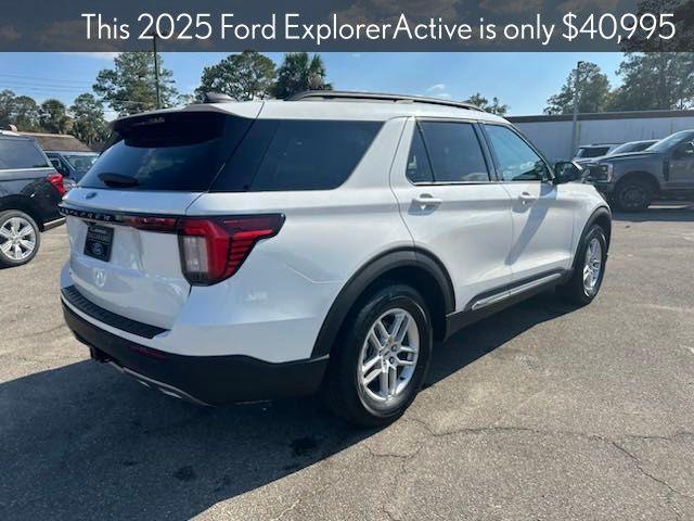 new 2025 Ford Explorer car, priced at $40,995