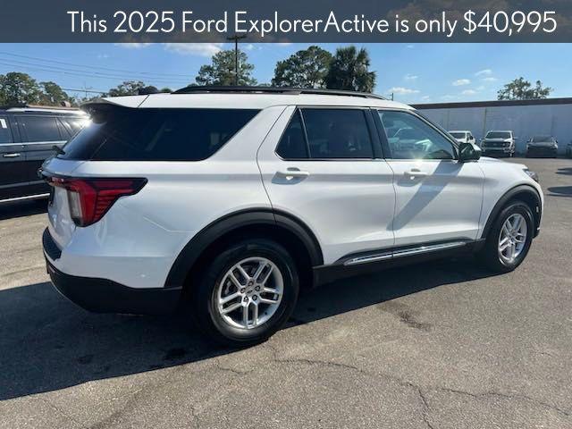 new 2025 Ford Explorer car, priced at $40,995