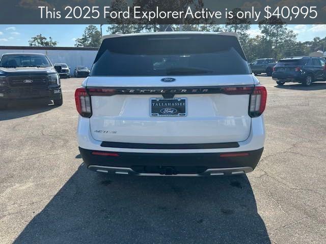 new 2025 Ford Explorer car, priced at $40,995