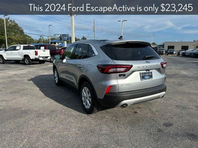 new 2024 Ford Escape car, priced at $23,245